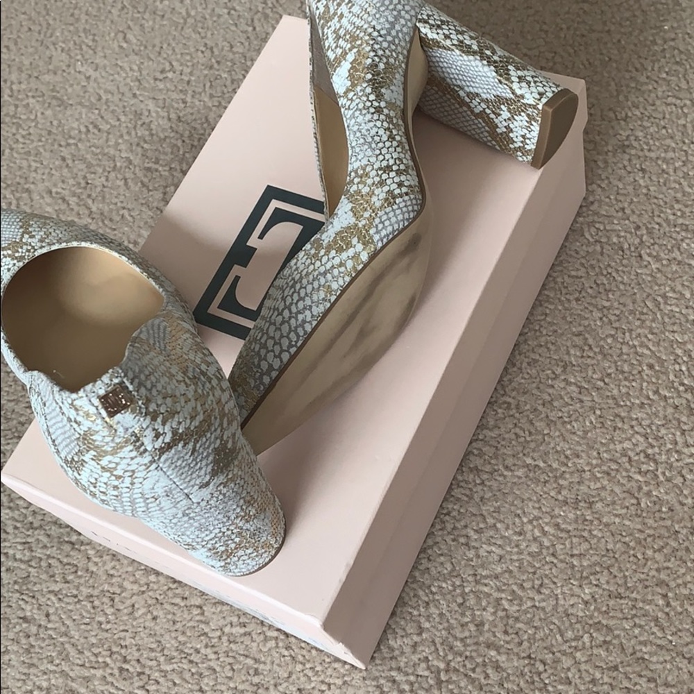 Shoes - Picture 3 of 5